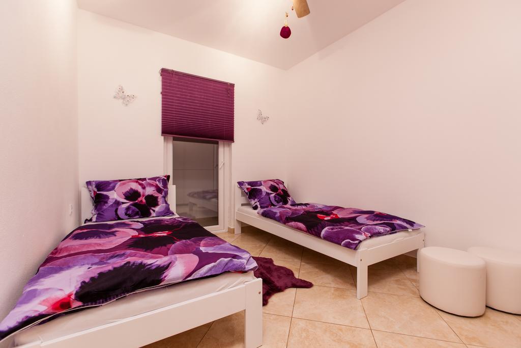סוטיבאן La Perla Apartments מראה חיצוני תמונה
